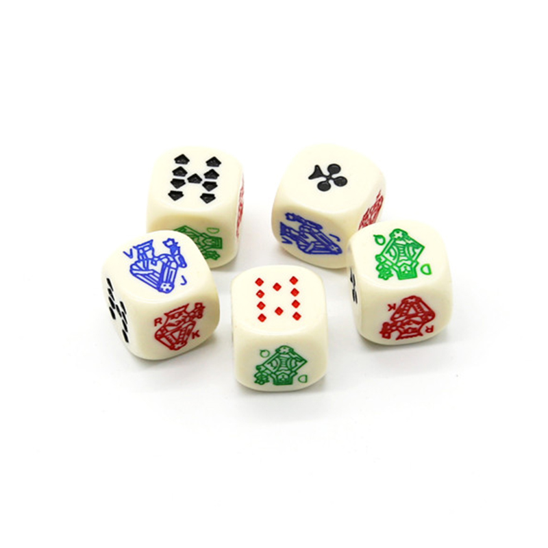 Klassisk flerspillsett - Combo for sjakk, domino, poker og dam