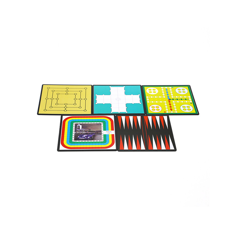 11-i-1 magnetisk reisebrettsett