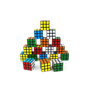 Hvordan løse en 3x3x3 magnetisk hastighetskube for nybegynnere?